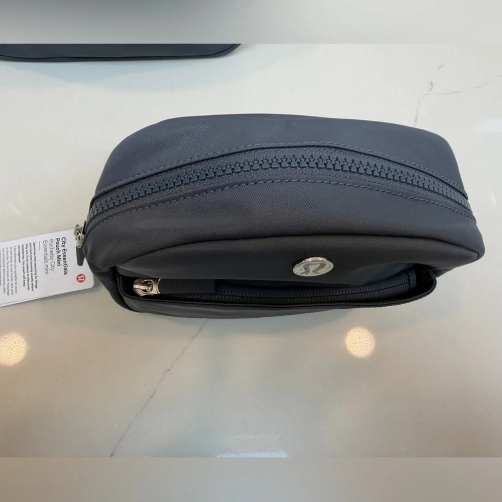 NWT Lululemon City Essential Pouch Duo in Oil Grey with Silver Hardware